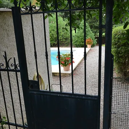 Demeure De Charme Au Nord De Montpellier Avec Piscine * Saint-Guiraud