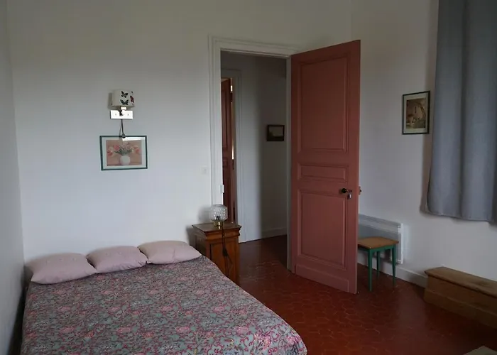 Villa Demeure De Charme Au Nord De Montpellier Avec Piscine