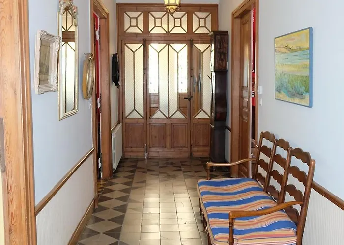 Demeure De Charme Au Nord De Montpellier Avec Piscine Villa *