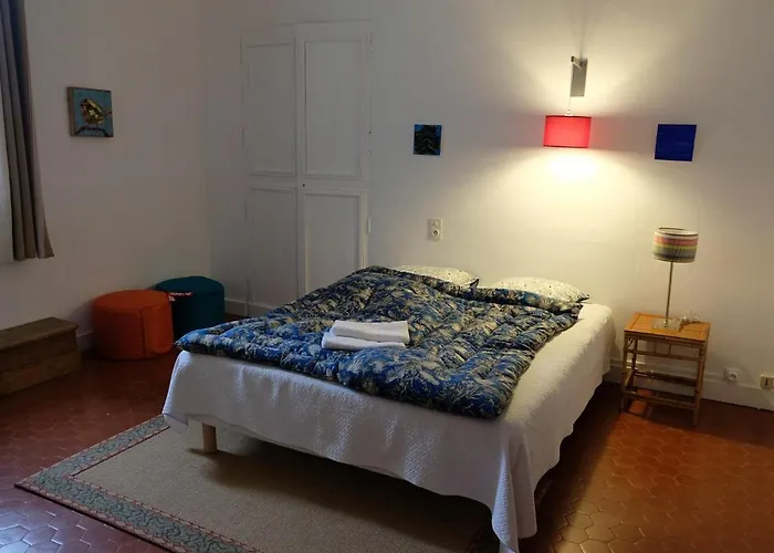 Demeure De Charme Au Nord De Montpellier Avec Piscine Villa