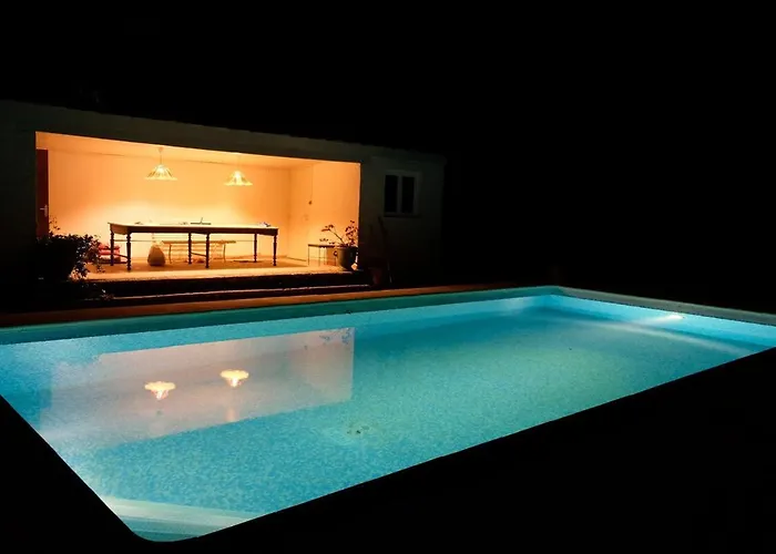 Demeure De Charme Au Nord De Montpellier Avec Piscine Villa